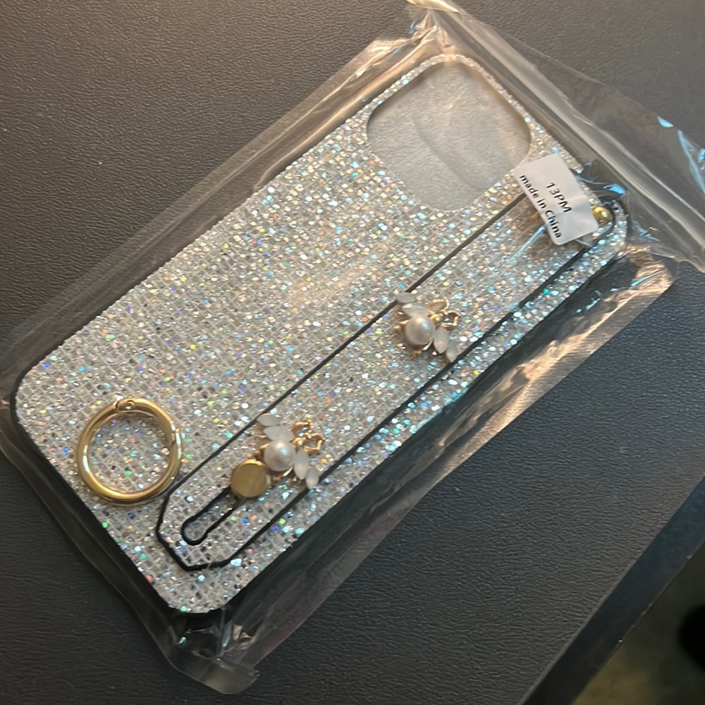 NWT iPhone 13 Pro Max Case